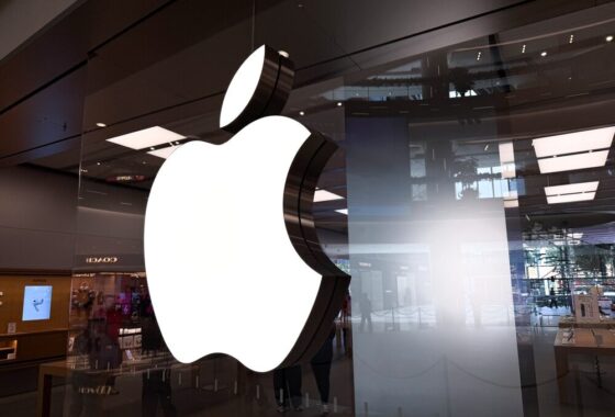 Apple contro OpenAI per segreti commerciali
