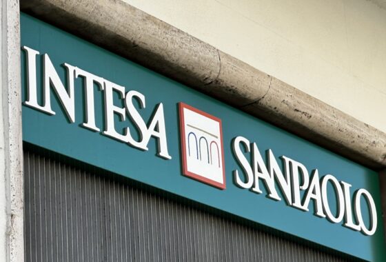 Intesa Sanpaolo e Montepaschi