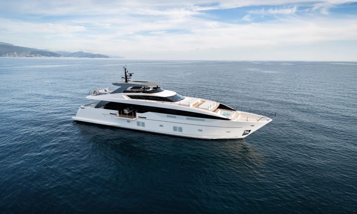 Sanlorenzo yacht