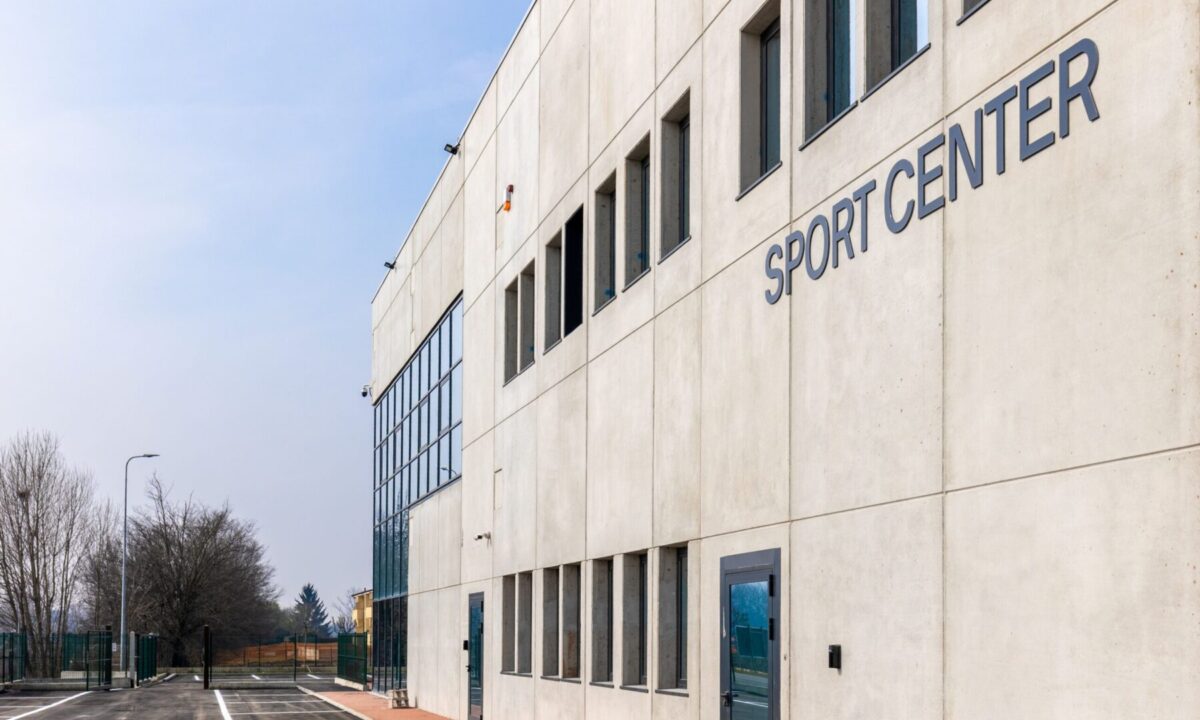 Esterno del Santa Corinna Sport Center a Noviglio